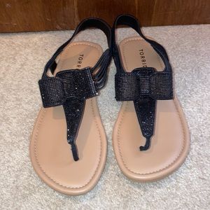 Torrid Black rhinestone Bow T-strap sandal 9ww